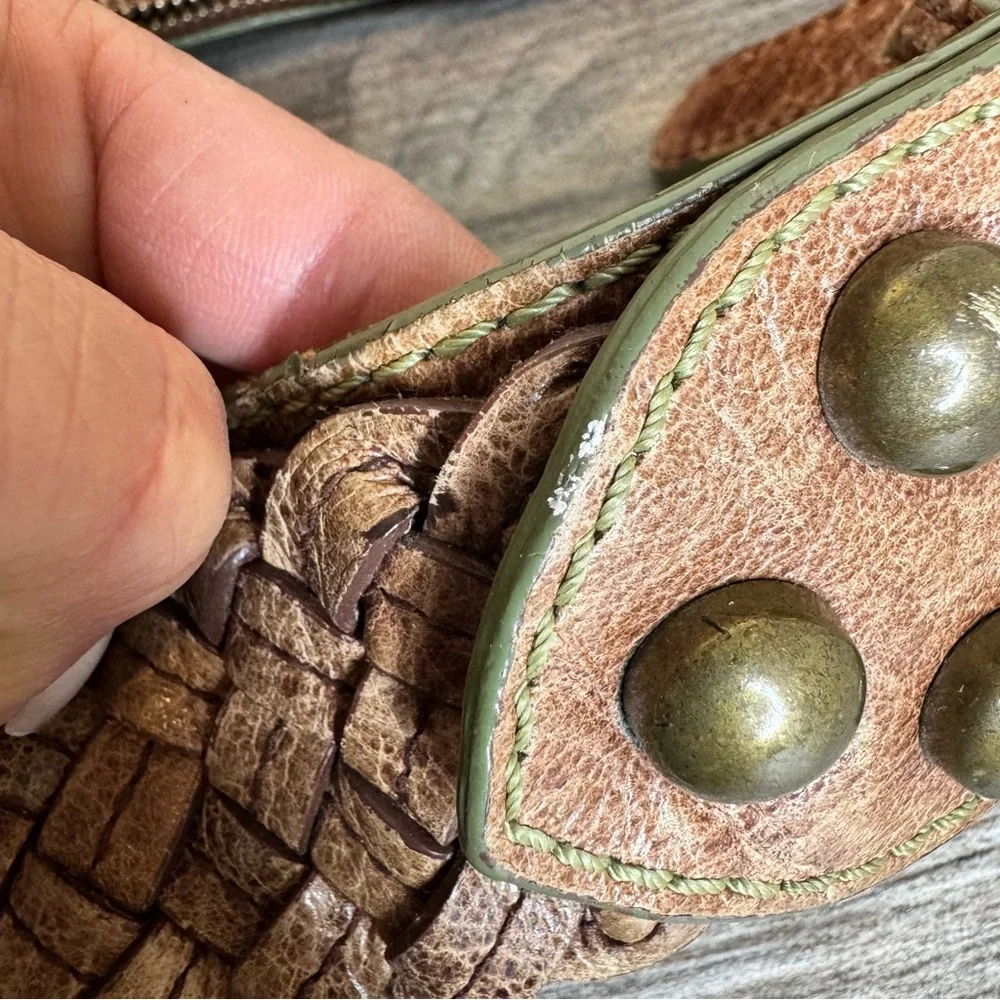 Isabella Fiore Oasis Hobo Brown Distressed Leather Brass Studded Shoulder Bag - Picture 16 of 16